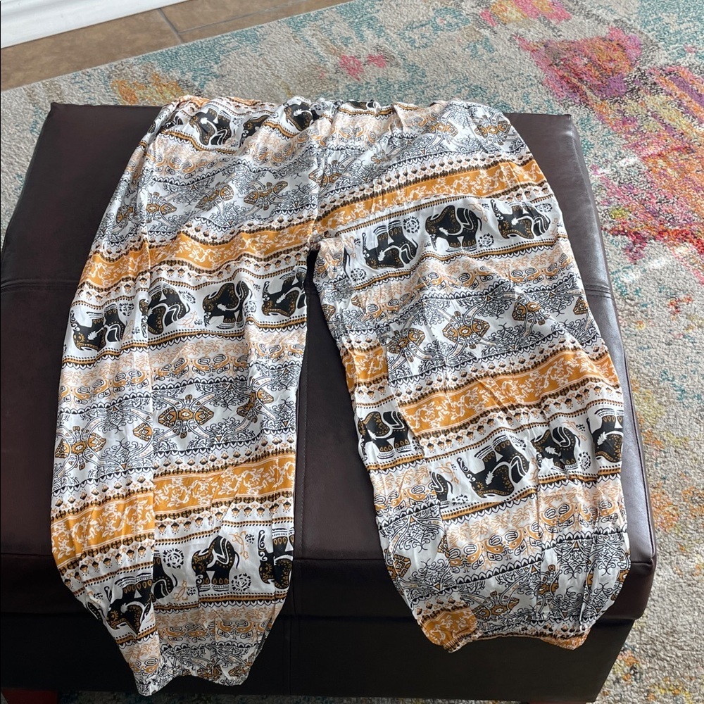 Women's Wide Leg Elephant Print Pants - Picture 2 of 5